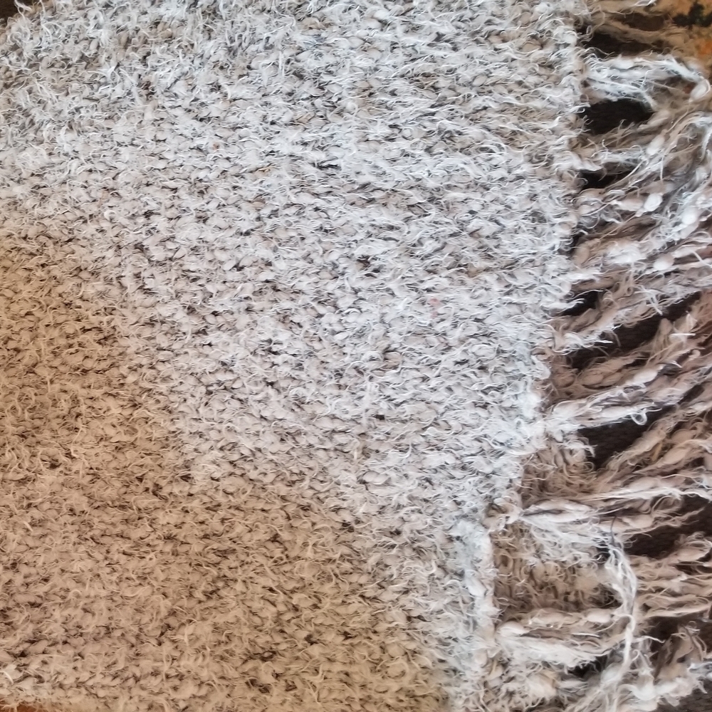 Wool pullover - Picture 3 of 3